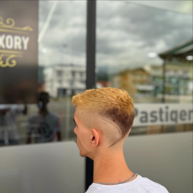 Punë e realizuar nga LIMI Barbershop, pamja 28