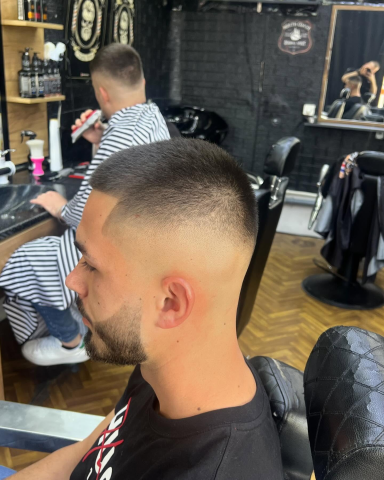 Punë e realizuar nga LIMI Barbershop, pamja 15