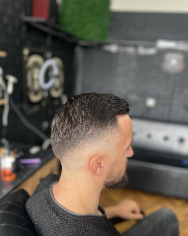 Punë e realizuar nga LIMI Barbershop, pamja 11